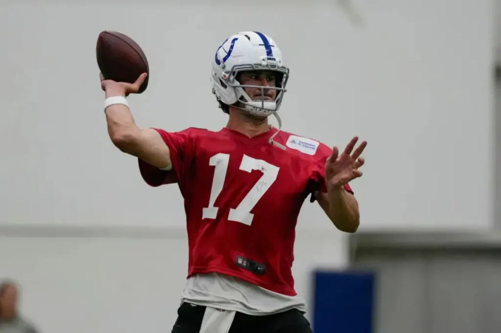 Daniel Jones' status with his Achilles injury as the Colts start training camp