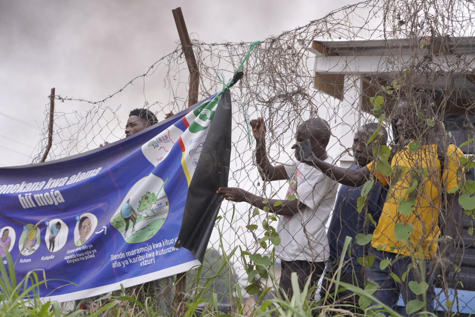 Ebola crisis in Congo worsens as unpaid workers go on strike