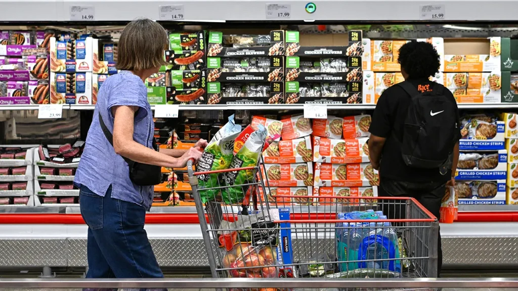 Economist predicts inflation won't reach 2% Federal Reserve goal until 2028