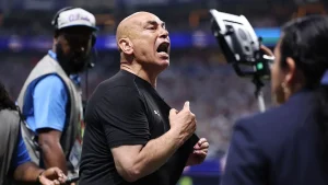 Egypt's coach Hossam Hassan addresses fans regarding Israeli flag at World Cup