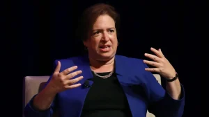 Elena Kagan is urged to step back from the Suncor energy climate case.