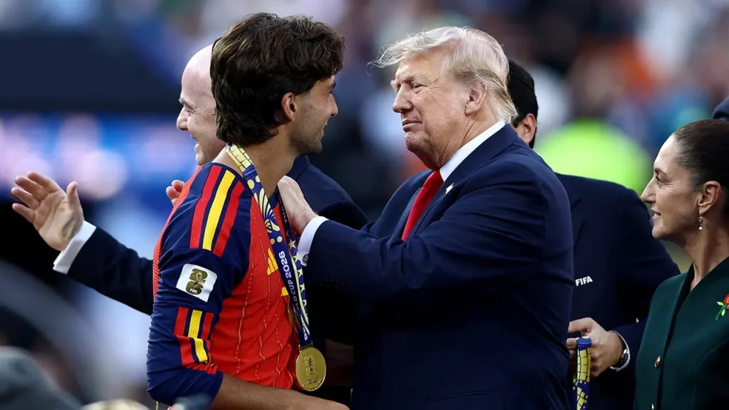 Ferran Torres stands firm after backlash, shares photo sporting 'Make Spain Great Again' hat
