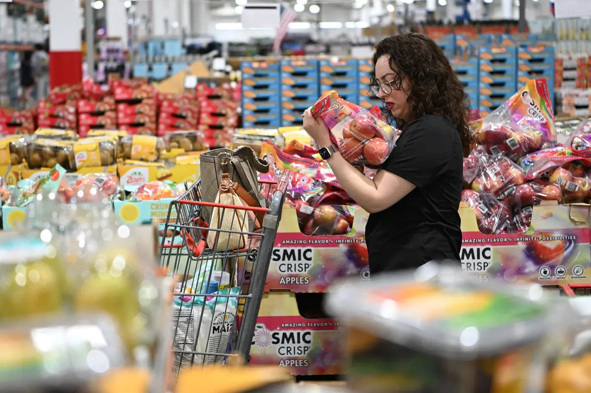 Food prices rise 33% as Americans face the largest increase in grocery costs in five decades