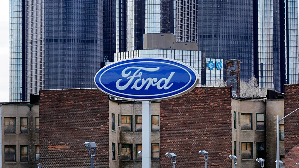 Ford incorporates Apple Maps into its latest electric vehicle system