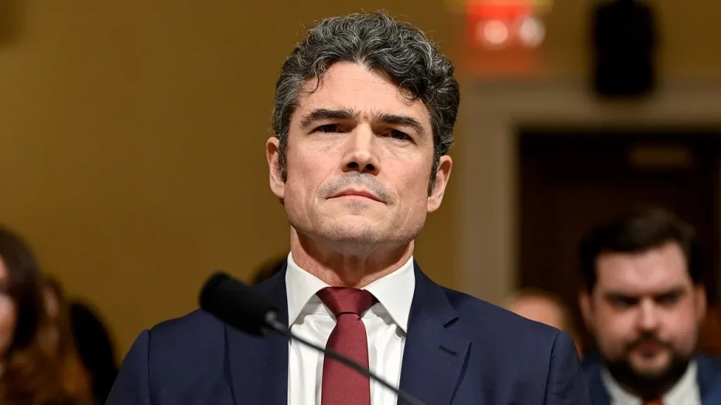 Former counterterrorism leader Joe Kent calls for the U.S. to leave the Middle East.