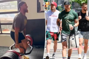 George Kittle lifts remarkable weight six months after tearing his Achilles.