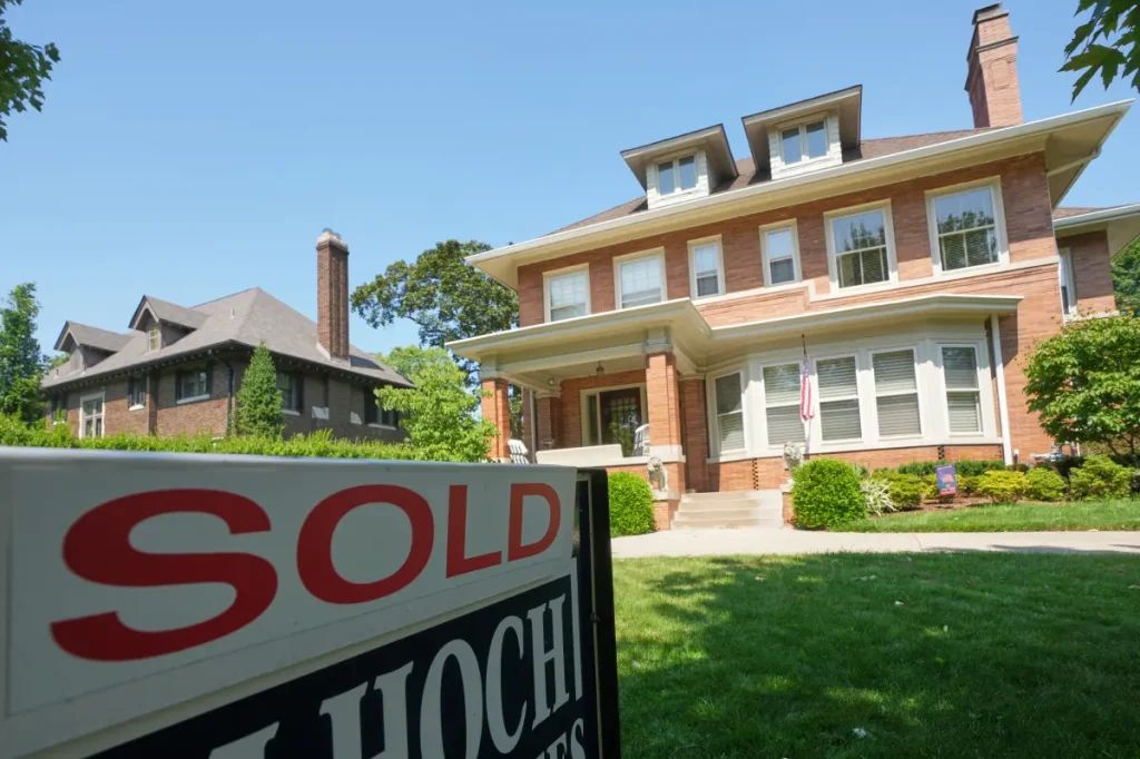 Home sales in the US decline unexpectedly in June
