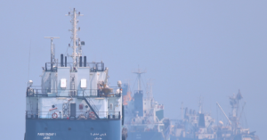 Hormuz Shipping Traffic Drops to Two-Month Low Amid Iranian Attacks