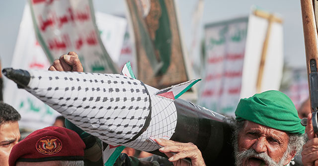 Houthis Supported by Iran in Yemen Prepare to Charge 'Fees' for Red Sea Shipping