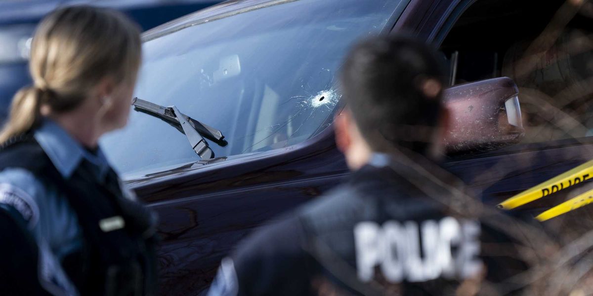 ICE traffic stops will persist after deadly shootings — but only with specific guidelines.