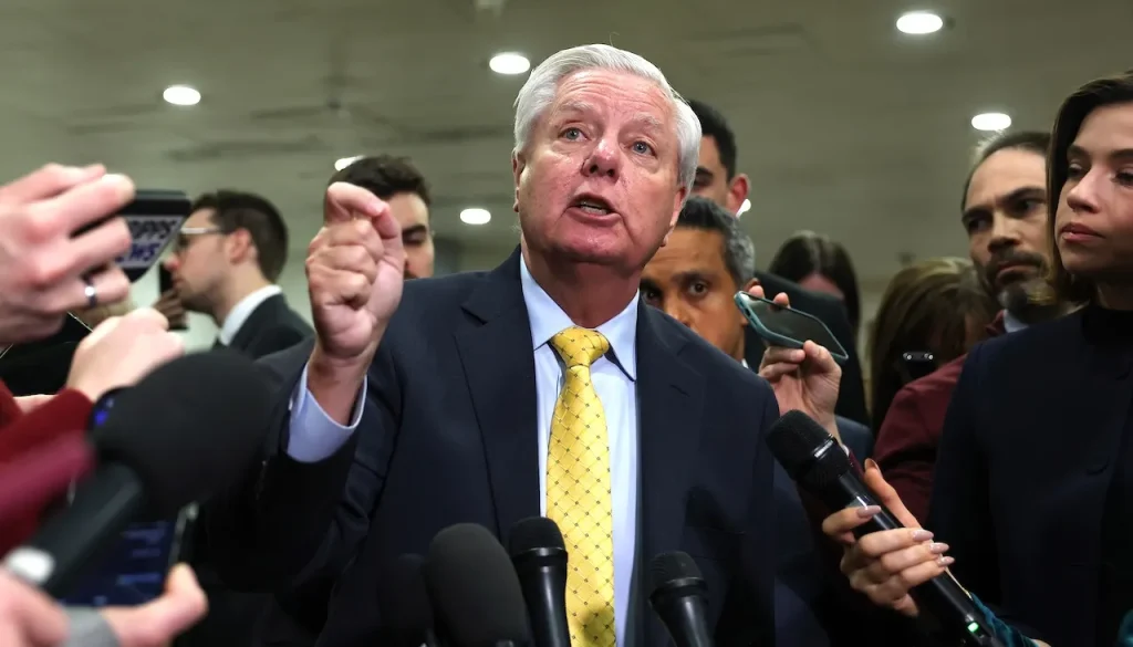 Important information about the heart issue related to Lindsey Graham's passing and other key news stories