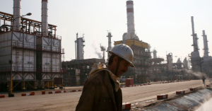 Iran Warns of Stopping Oil Production in the Middle East as U.S. Reinstates Blockade