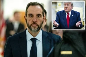 Jack Smith's team reviewed messages among Trump officials and numerous lawmakers from both parties.