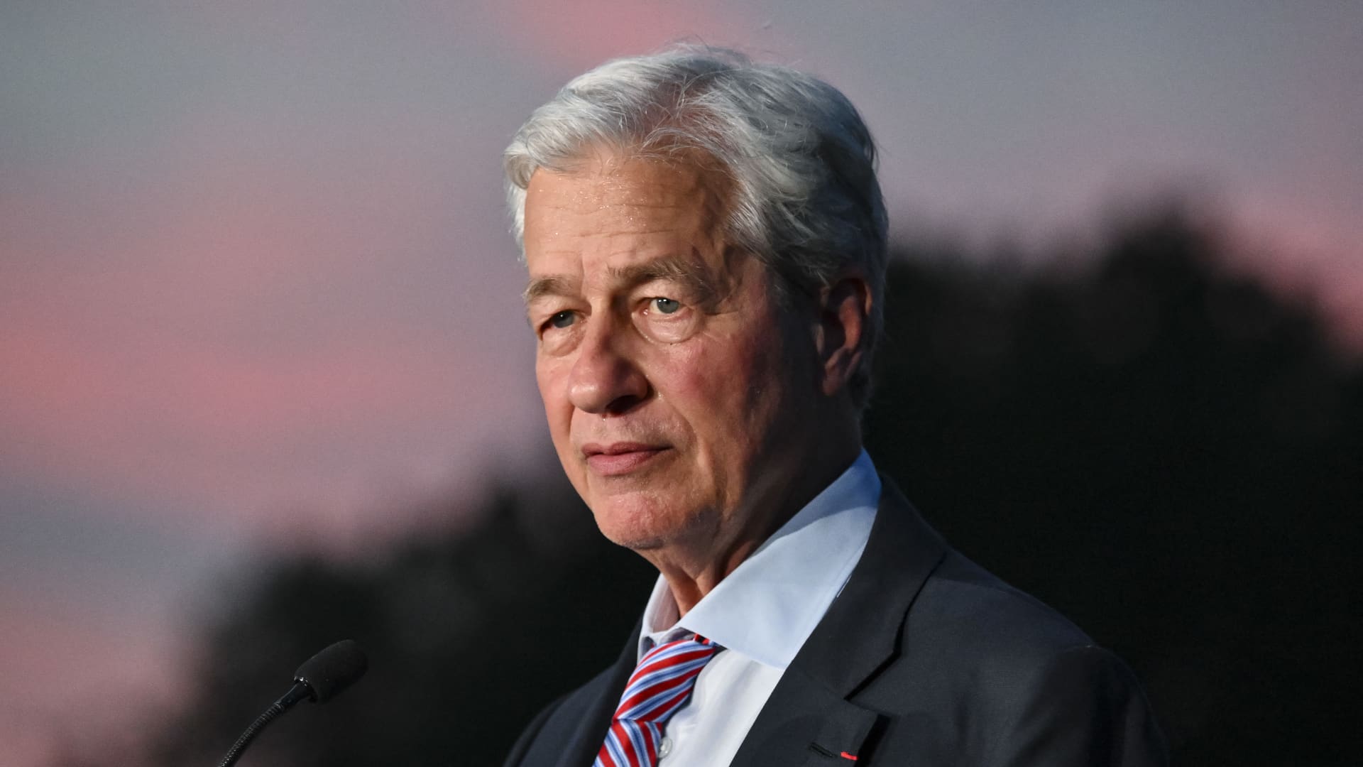 Jamie Dimon's warning about both stocks and bonds: Investors have already responded to one of the two alerts.
