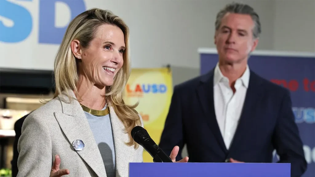 Jennifer Siebel Newsom avoids answering about Gavin's 2028 presidential campaign