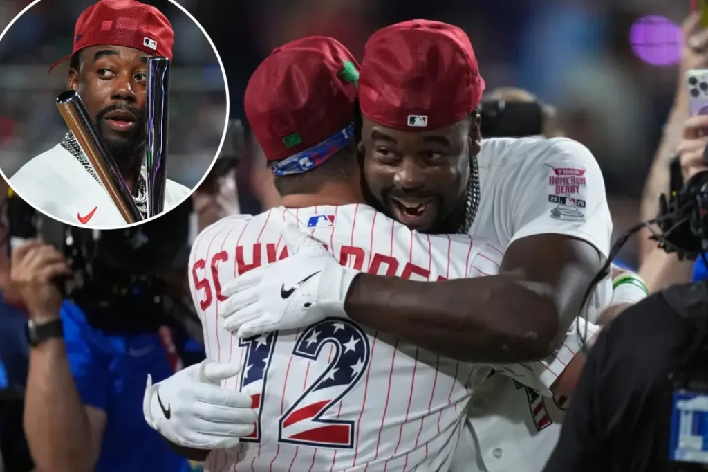 Jordan Walker talks about the "really tough" Phillies fans during the lively home-run derby.