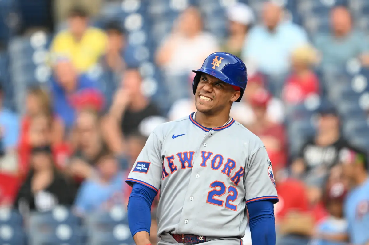 Juan Soto leaves the game due to minor calf soreness, raising injury concerns for the Mets.