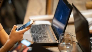 LastPass alerts users about a new phishing scam involving a counterfeit DocuSign page