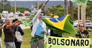 Leftists Attempt to Imprison Jair Bolsonaro Again over Handwritten Note