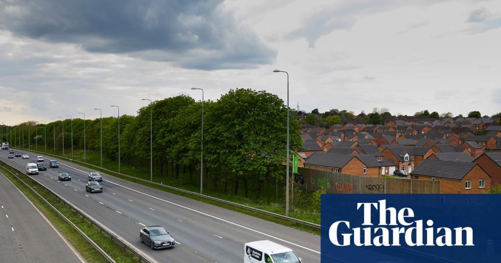 Long-term exposure to road traffic noise may heighten the risk of Parkinson's disease.