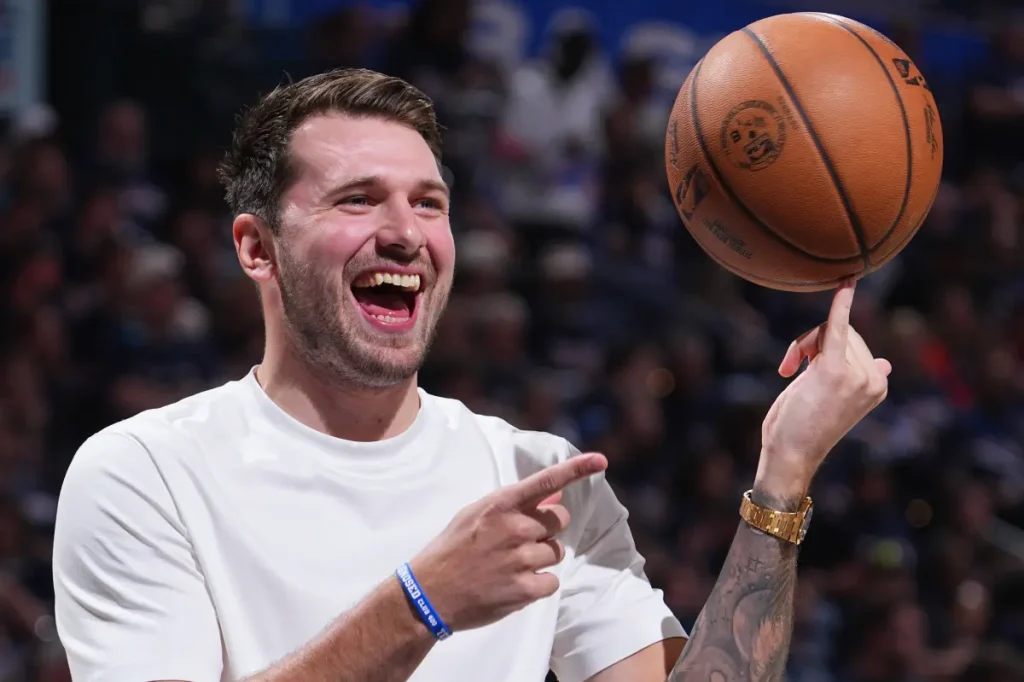 Luka Doncic will welcome the Lakers team to Slovenia for a minicamp.