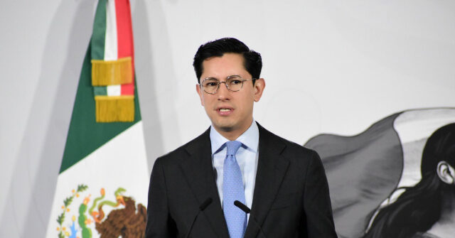 Mexico’s Foreign Minister Unveils Legal Steps Against ICE and Detention Centers Over Migrant Deaths