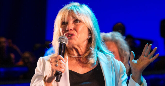 Nancy Sinatra Urges for Gun Ban Following Incident Dubbed a 'Mass Shooting' That Was Not Actually a Mass Shooting