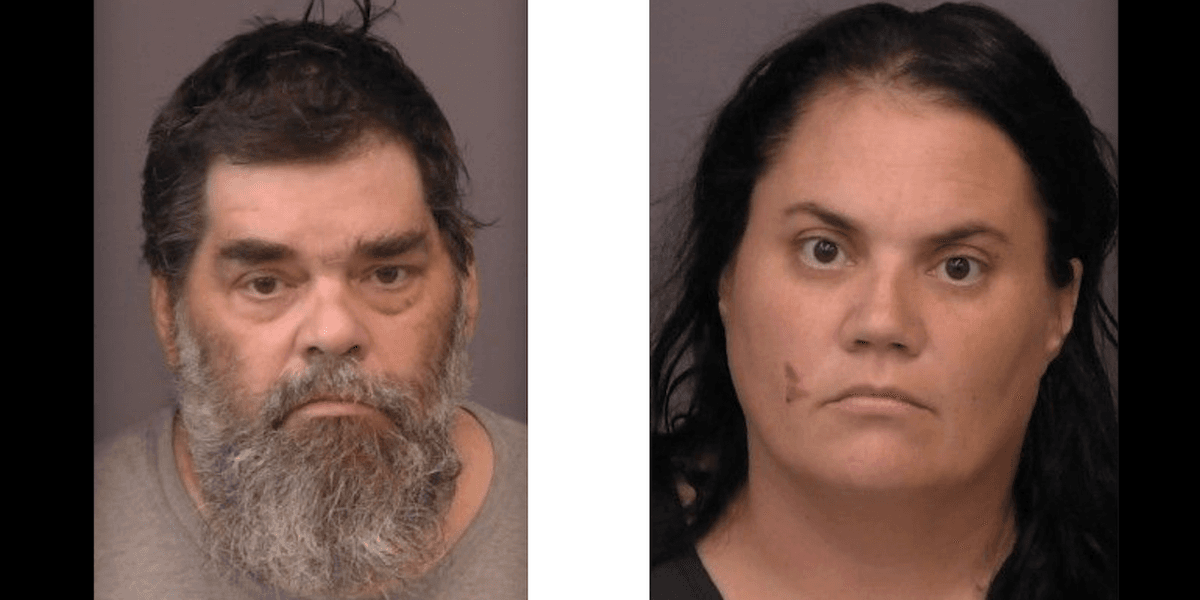 Parents charged with abandoning their 6 children &mdash; including 2 babies &mdash; in a hot car for up to 30 minutes while they were in a Wingstop.