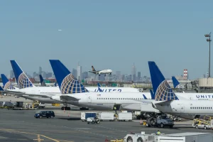 Passenger on United Airlines claims he had to change his anti-war shirt