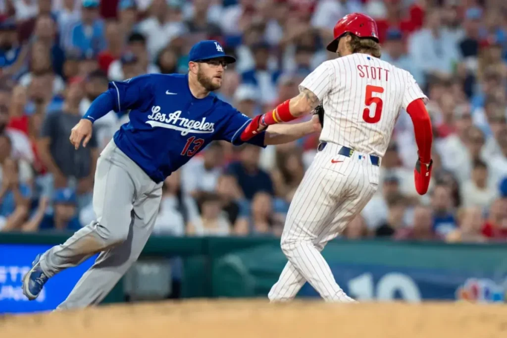 Phillies face another puzzling out after a tough mistake the day before