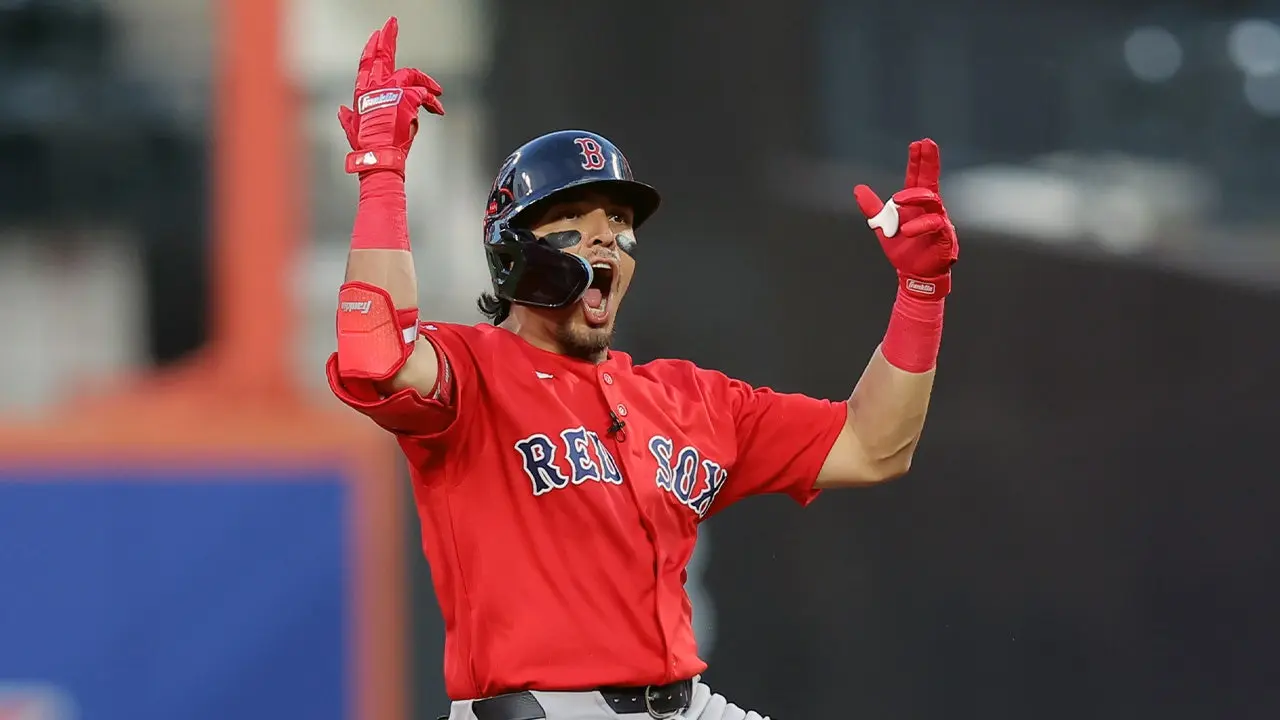 Red Sox experienced a terrible travel day but still managed to defeat the Mets in New York.