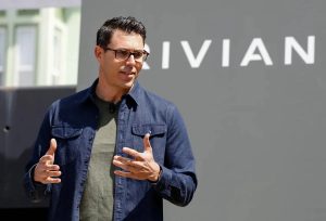RIVN Stock Drops Overnight: Rivian Director and Foundation Submit Stock Sale Notices During $1.5B Offering Plan