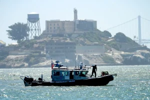 Search concludes for 3 missing after boat capsizes in San Francisco Bay, resulting in 1 fatality.