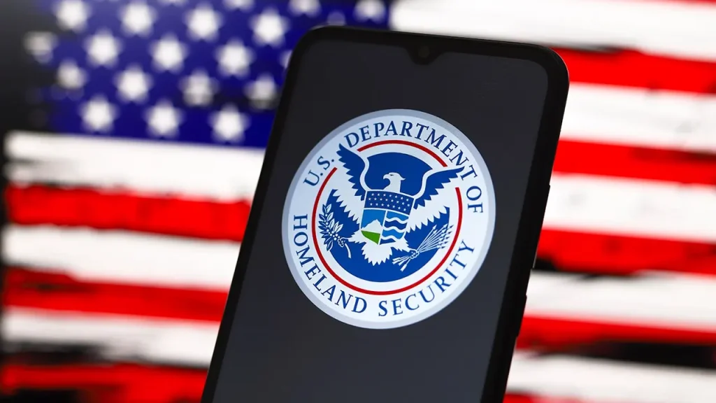 Sen Eric Schmitt's American Citizenship Act focuses on the 14th Amendment