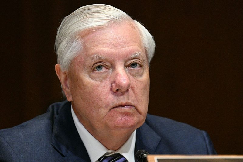 Sen. Graham’s office shares initial medical report, indicating possible cause of death