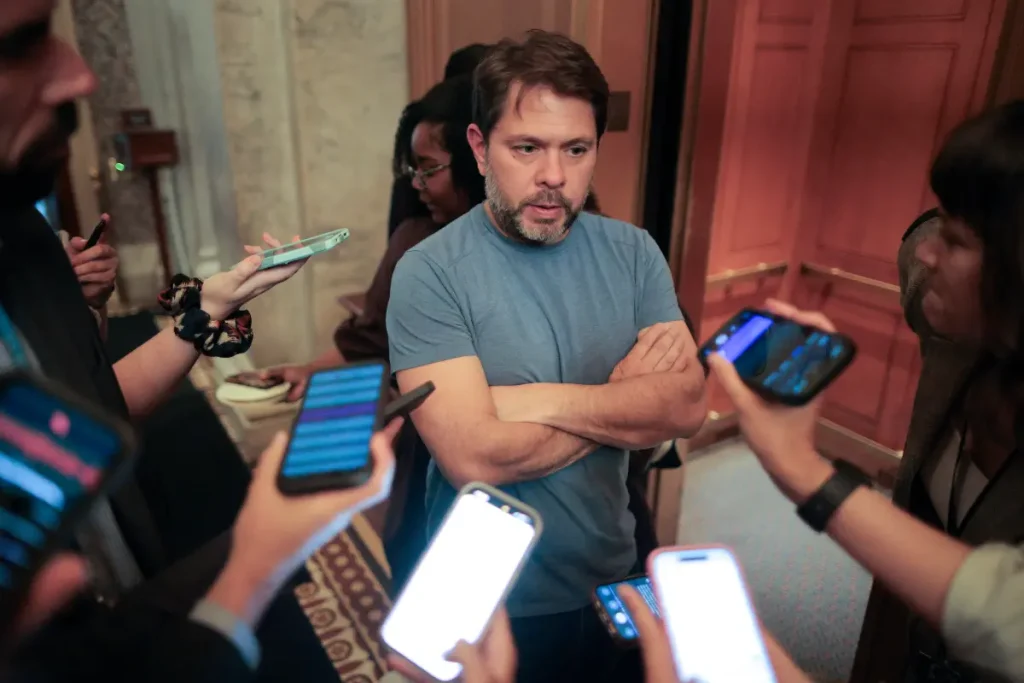 Sen. Ruben Gallego was involved in intimate relationships with two House aides, sources disclose.