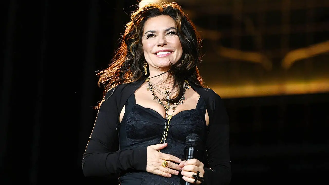 Shania Twain explains why she struggled to find her path until her 60s.