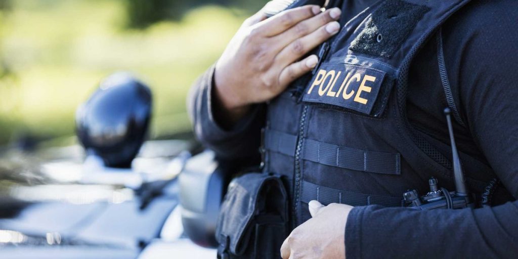 Simply use the correct pronoun: A police camera video highlights the absurdity of 'hands-off' policing