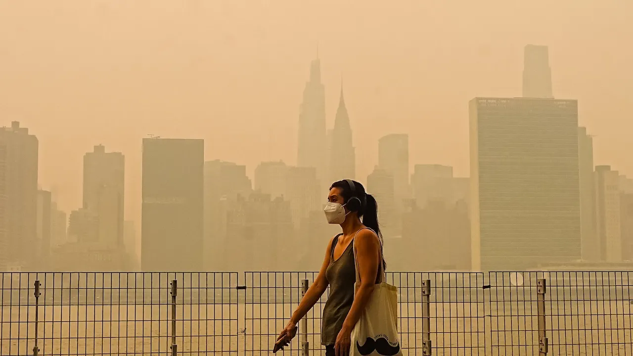 Smoke from wildfires increases the risks of asthma, COPD, and heart conditions.