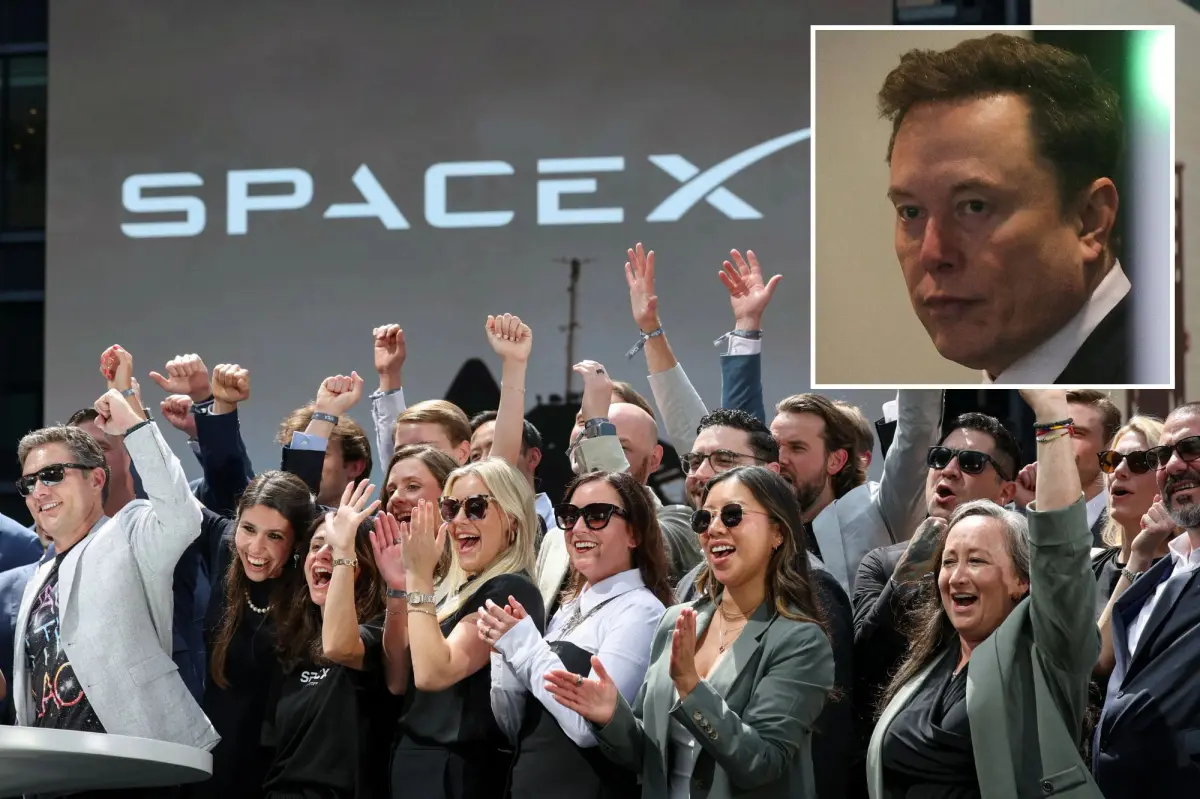 SpaceX falls below its IPO value as the surge that made Elon Musk a trillionaire loses momentum.