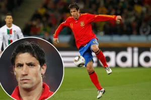 Spanish legend Joan Capdevila is permitted to enter the US for the World Cup final, according to sources.