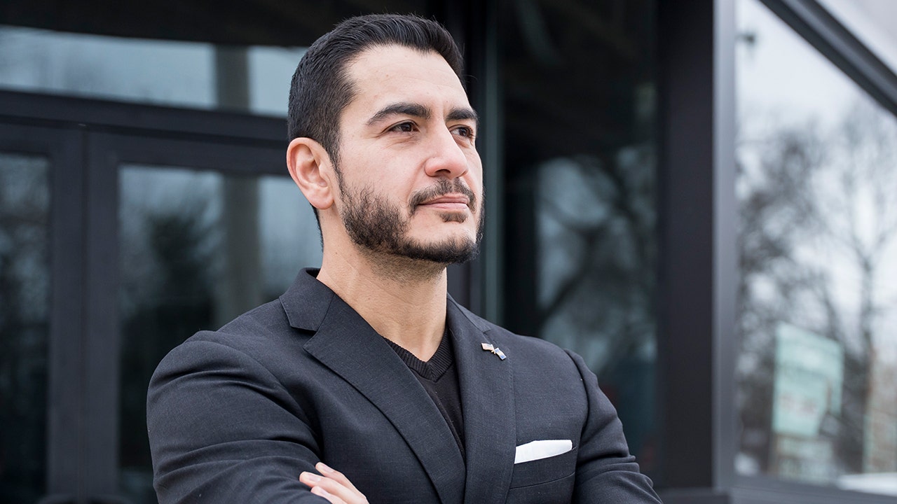 Study claims that Apple News and Google News concealed criticisms of El-Sayed.