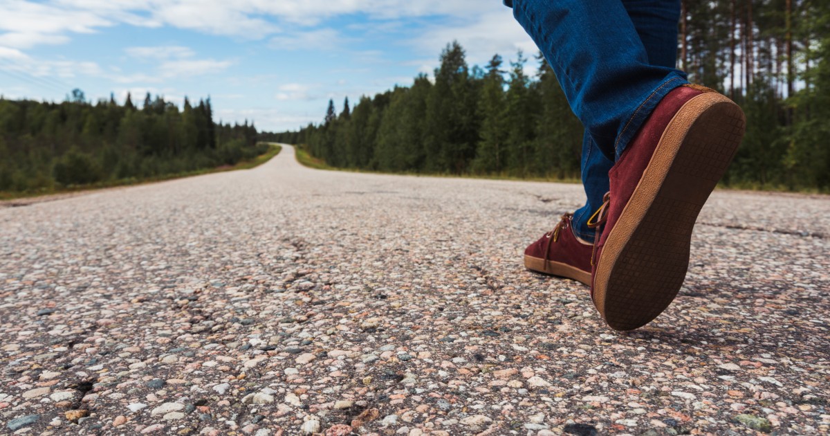 Study Reveals the Most Effective Walking Method for Heart Health