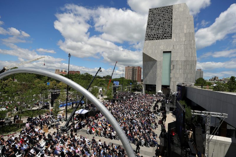Subcontractor for Obama Center stops work due to $4 million in unpaid fees