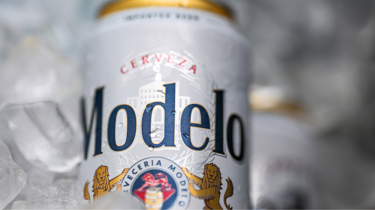 Teamsters call on Trump to enforce high tariffs on beer imports from Mexico