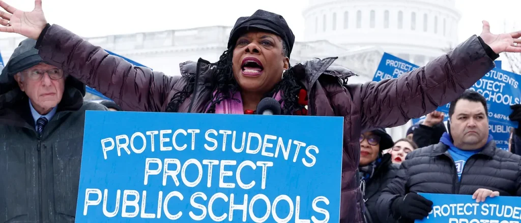 The Largest Teachers Union in the U.S. Intensifies Its Political Efforts