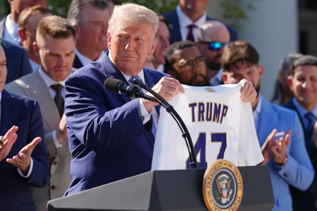The Los Angeles Dodgers made the right choice by visiting the White House.
