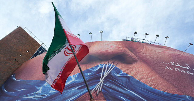 U.S. Government Restores Sanctions on Iranian Oil