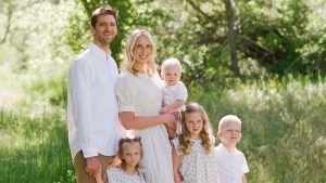Utah podcaster diagnosed with cancer seeks to give back following strong community support