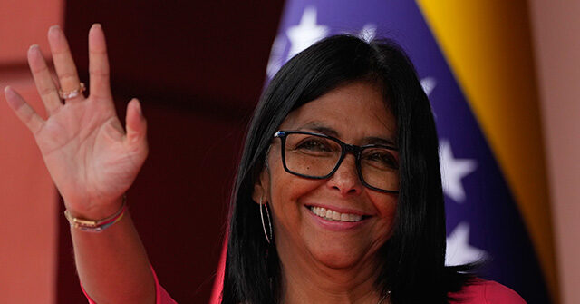 Venezuela: Socialists Request Gold Assets from King Charles for Earthquake Relief
